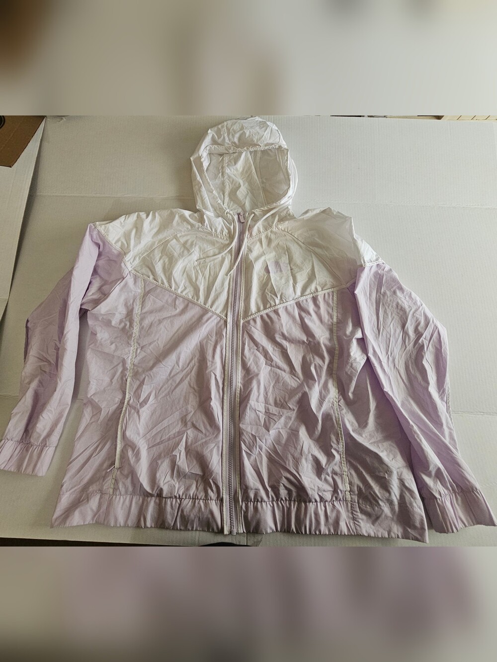 Nike Windrunner - Picture 1 of 7